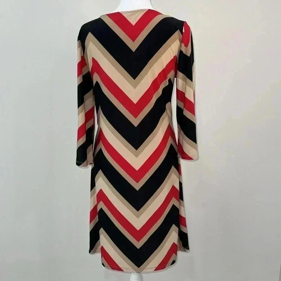 Tacera Chevron Print 3/4 Sleeve Dress - Picture 5 of 7
